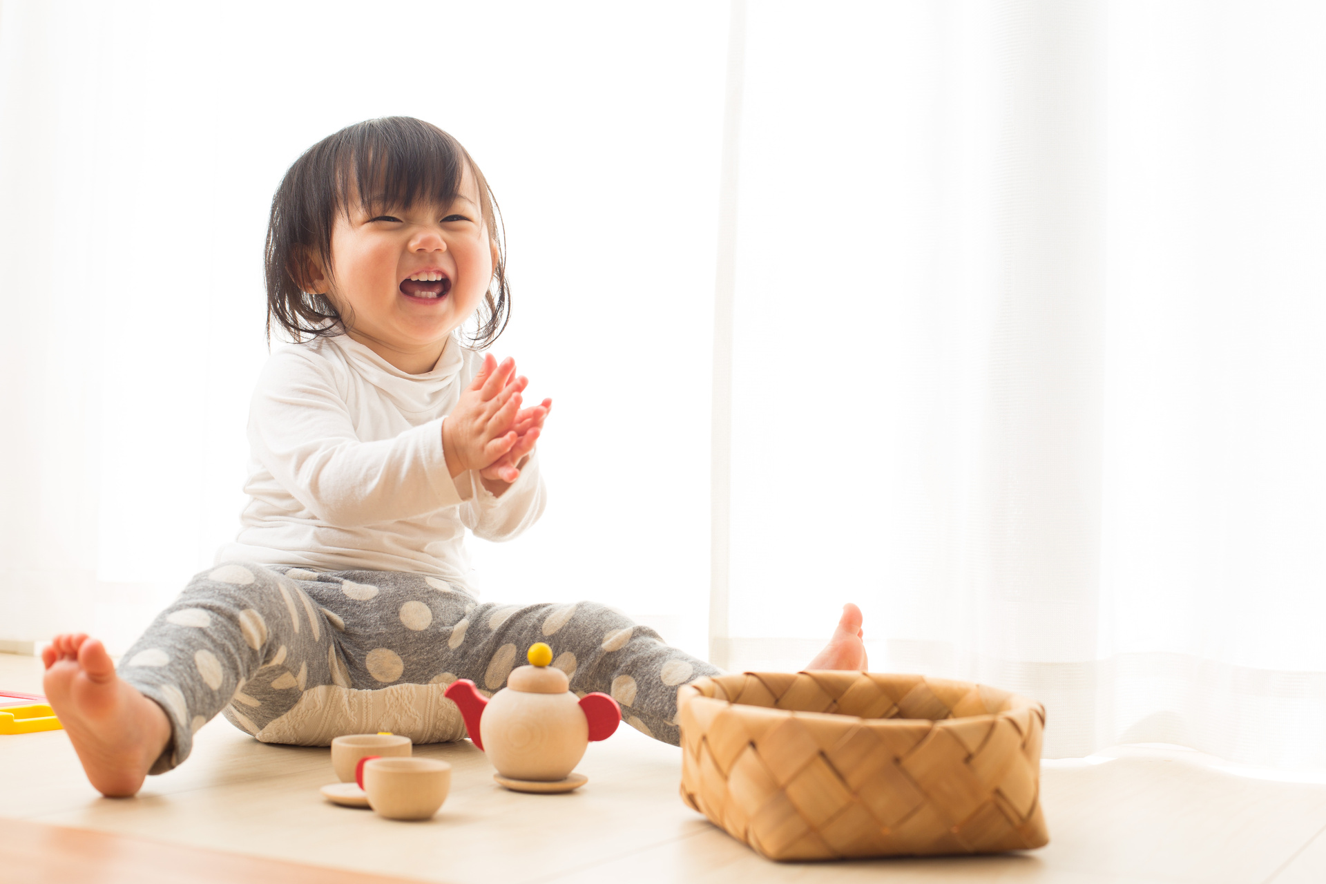子供も安心 | 茨城のエアコンクリーニングならティーズアソシエーション株式会社