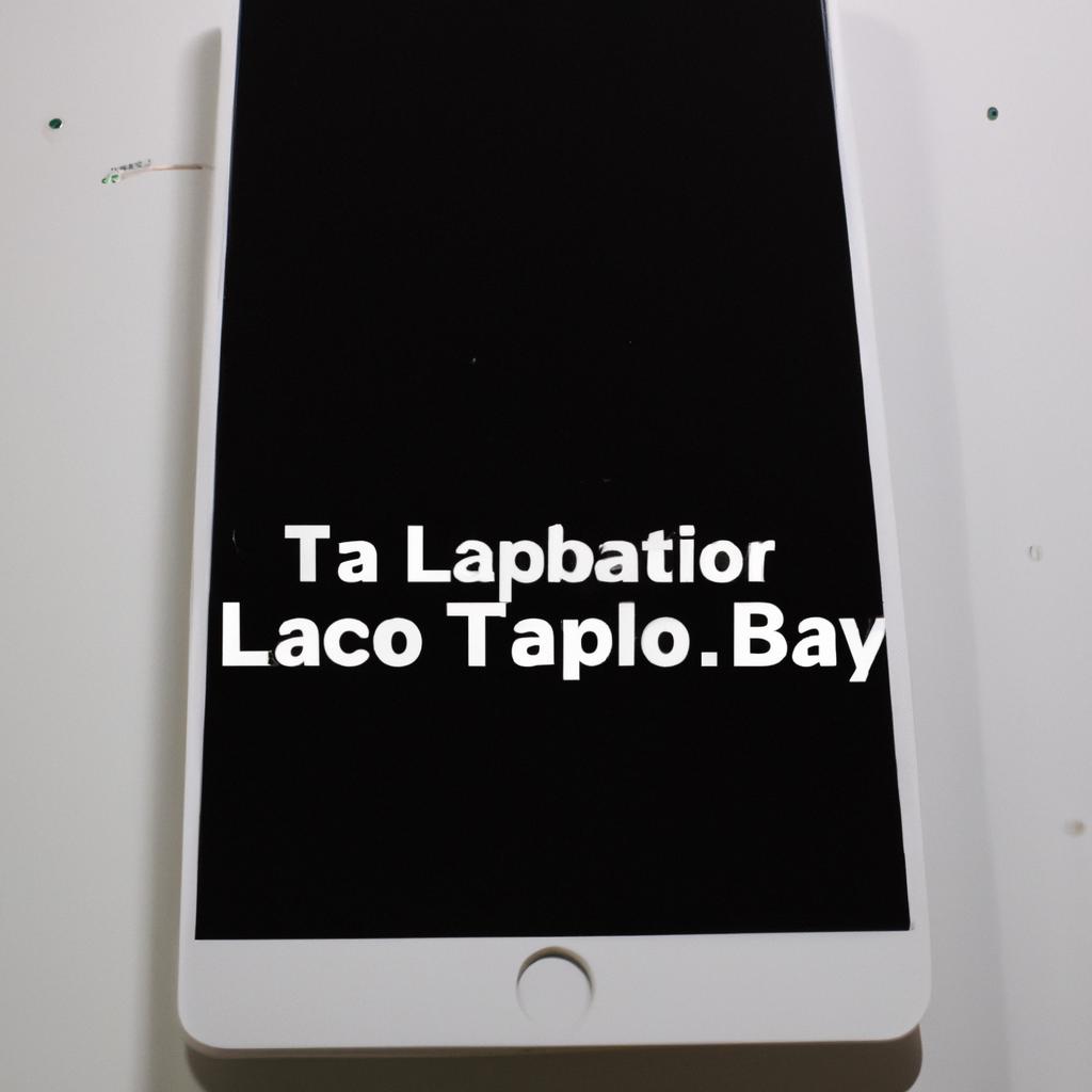 iPhone13の液晶交換はi labo土浦ピアタウン店にお任せ！